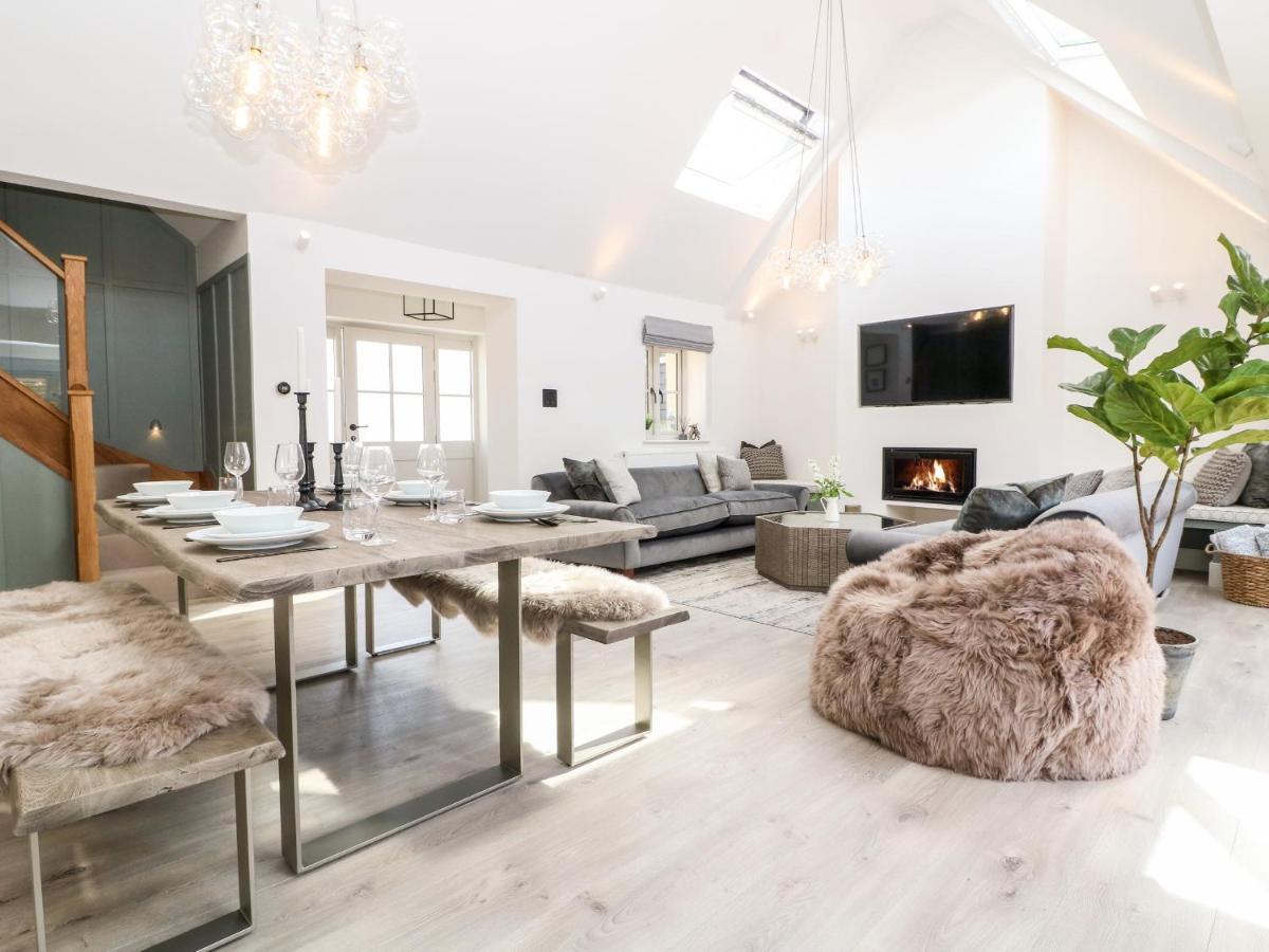 12 Manor Farm Close Kingham Εξωτερικό φωτογραφία